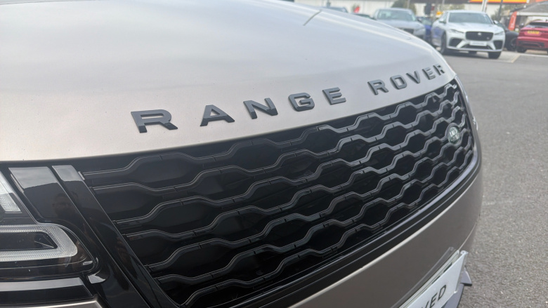 Land Rover Range Rover Velar 2.0 D200 Edition 5dr Auto Diesel Estate